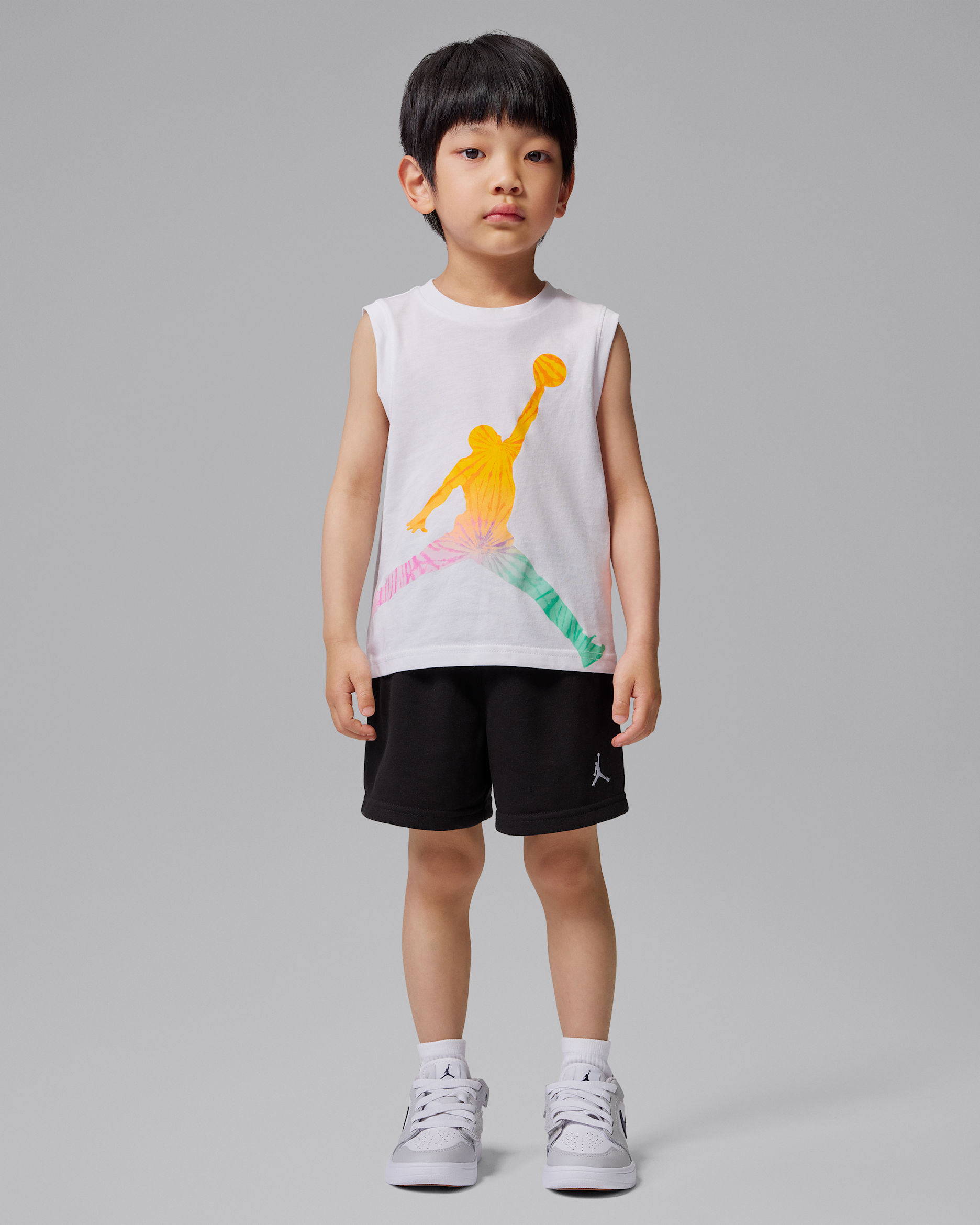 ジョーダン　ウブントップ&ショートパンツセット NIKE公式】ジョーダン ベビー ツーピース フェスティバル ショート